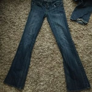 American eagle Blue jeans.